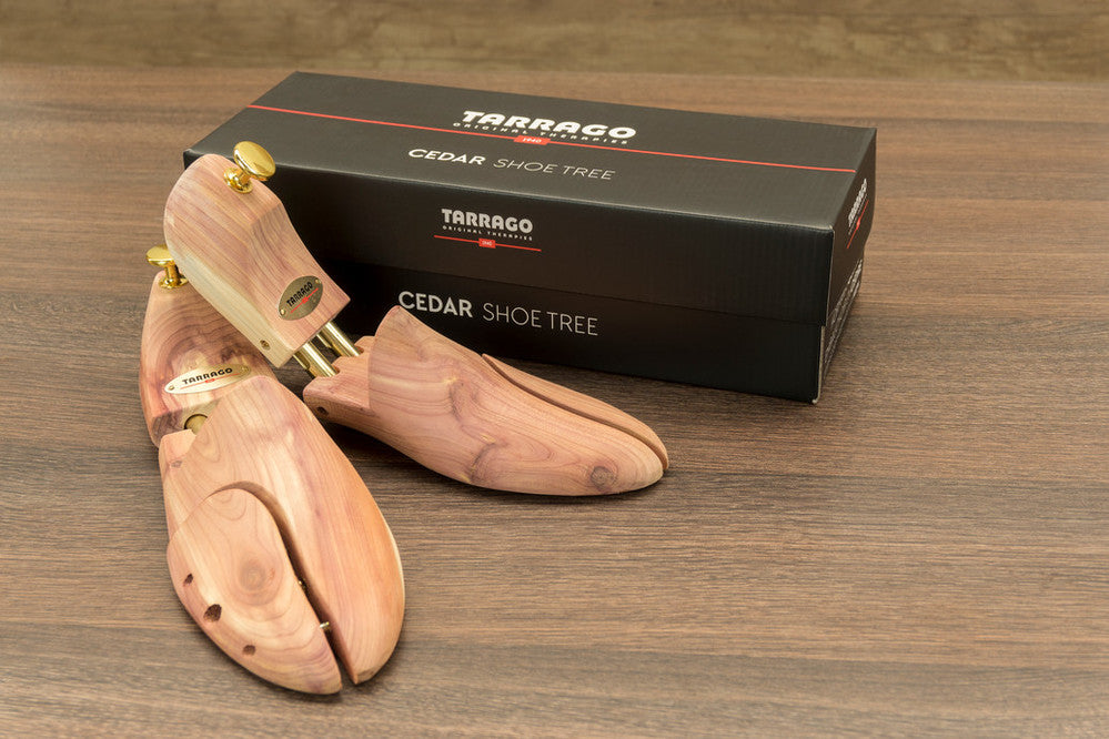 Cedar Shoe Tree